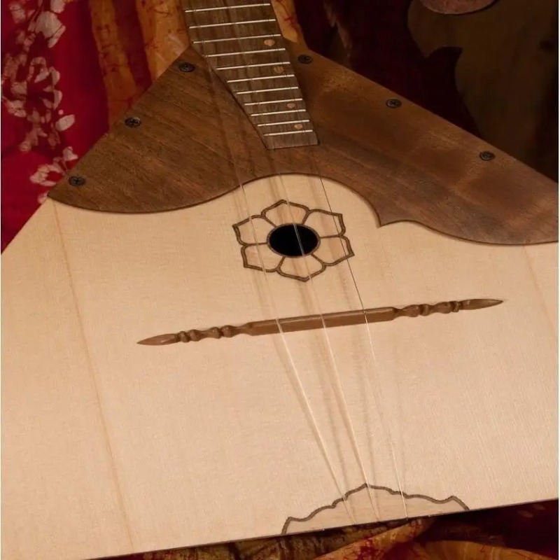 Balalaika triangolare, strumen - Musical Instrument Balalaika recensione e prezzo